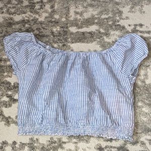 Hollister Puff Sleeve Crop Top